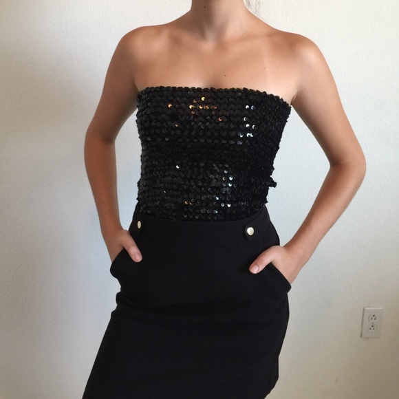 Visit my Depop for LOWER PRICES @emmas_closet11801 - Picture 2 of 6